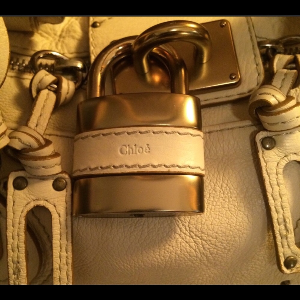 Chloe Paddington Handbag with lock and key - Picture 3 of 8